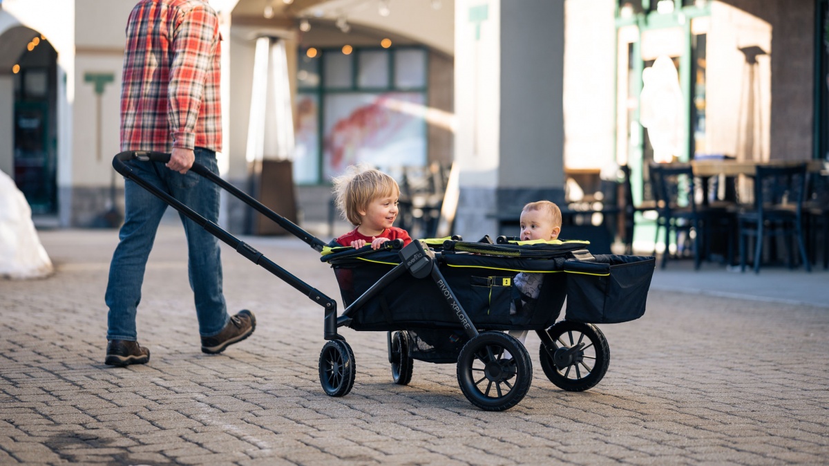 evenflo pivot xplore wagon double stroller review